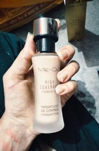 ME-ON High Coverage Long Lasting Waterproof Foundation - 21[Natural Beige] photo review