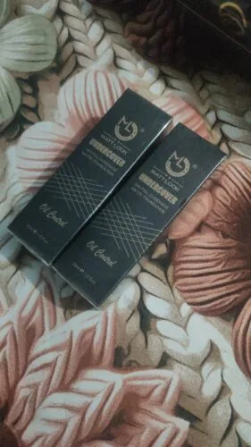 MATT LOOK Undercover 24H Full Coverage Matte Foundation | Oil Control | 30ml photo review