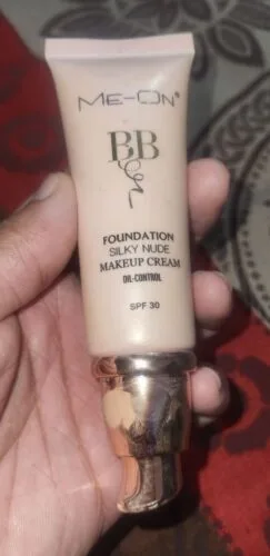 ME-ON BB Foundation Silky Nude Makeup Cream – Oil Control | SPF 30 | Lightweight Finish photo review
